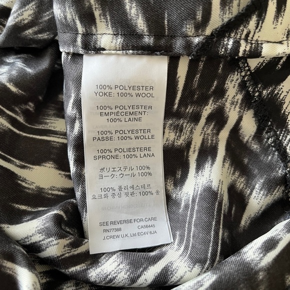 J. CREW Blouse Black & Cream Abstract Ikat Inspired Pattern Zip Back 3/4 Sleeves - Picture 13 of 17